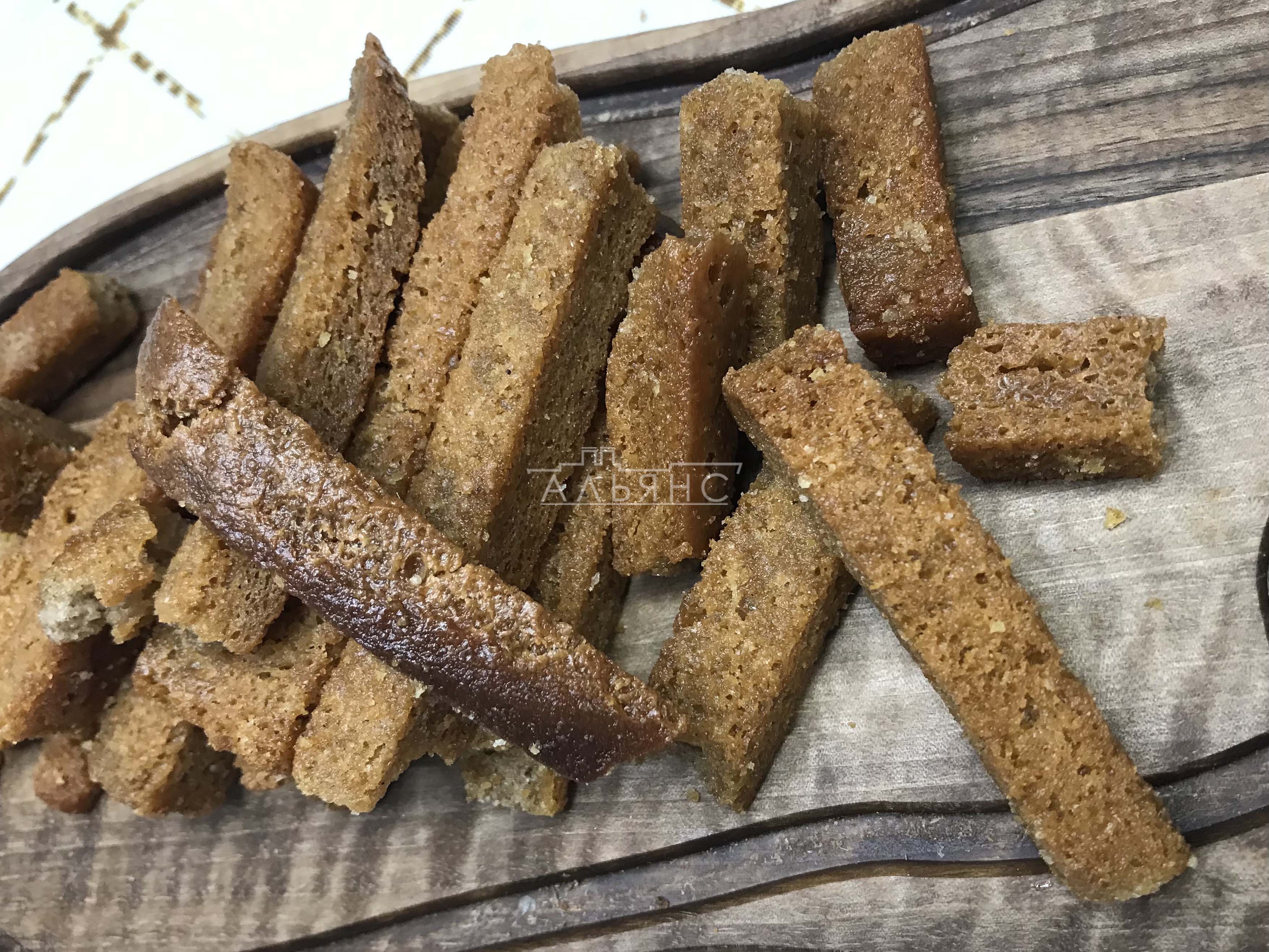 Деревенские гренки с чесноком в Краснодаре