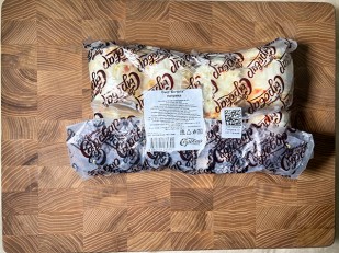 Сыр 60 гр ГОРНЫЙ СЫРОВАР (Паутинка копчёная): Сыр 1 кг ГОРНЫЙ СЫРОВАР (Бочата паприка)